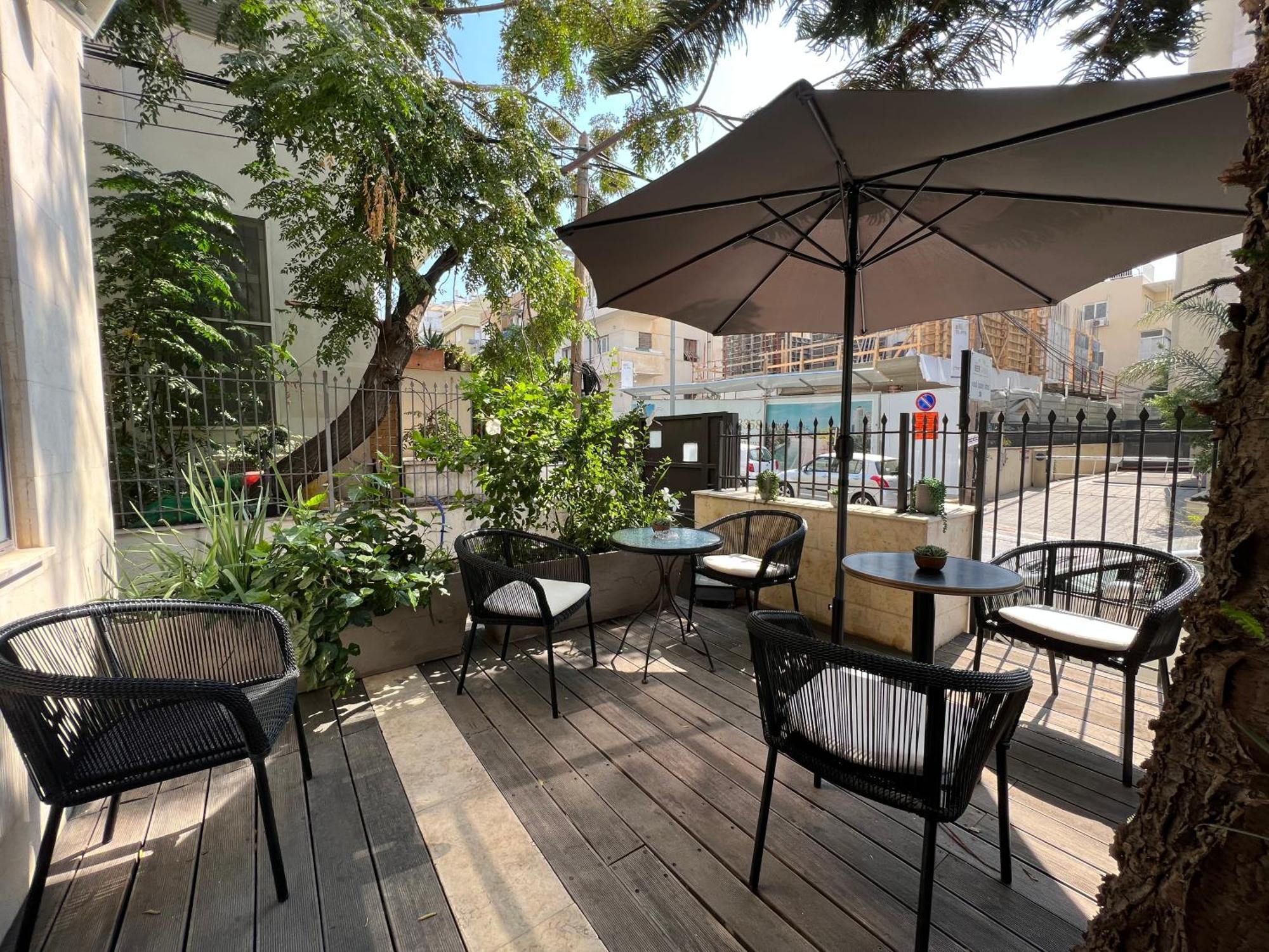 Beer Garden Hotel Tel Aviv-Jaffa Exterior foto